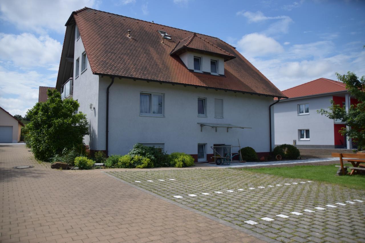 Gasthaus-Pension Hofmann Oberdachstetten Exteriör bild
